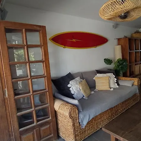 Lovely House Medano 度假居 *